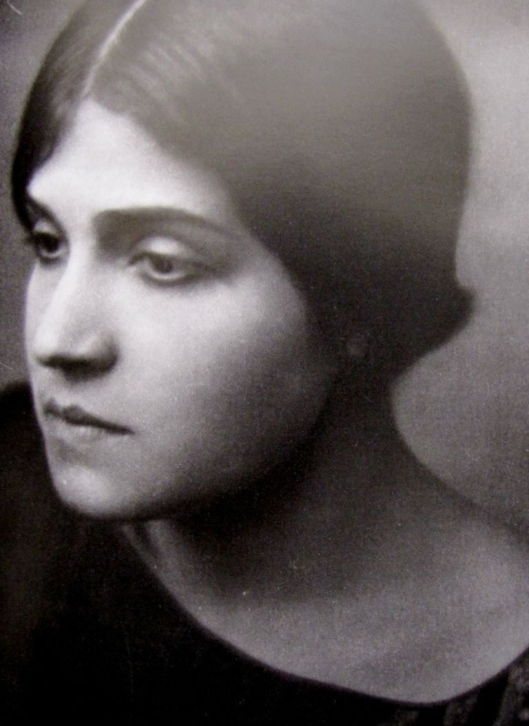 3.Johan Hagemeyer Tina a San Francisco Stati Uniti 1921 Tina Modotti, il dogma e la passione
