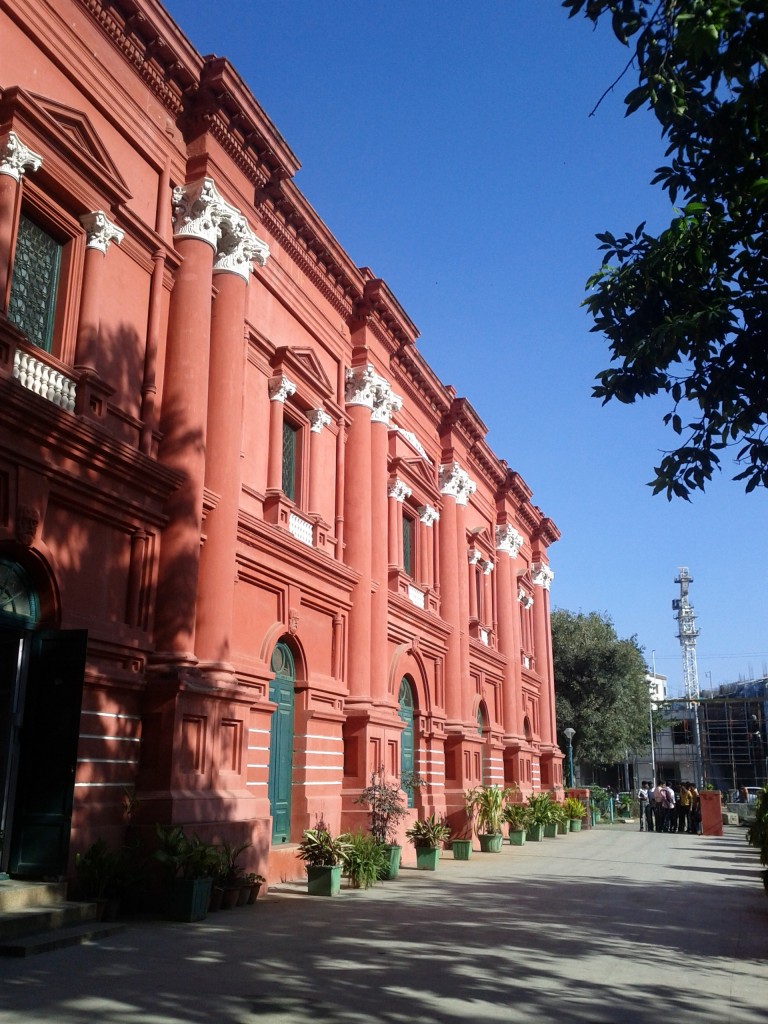 Bangalore Goverment Museum 1 e1358444612847 Una boccata d’ossigeno a Bangalore