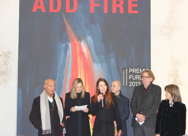 La premiazione Bologna Updates: orgogliosamente femminista. La pasionaria Chiara Fumai rilegge Valerie Solanas e vince il Premio Furla 2013. La fotogallery dalla premiazione a Bologna