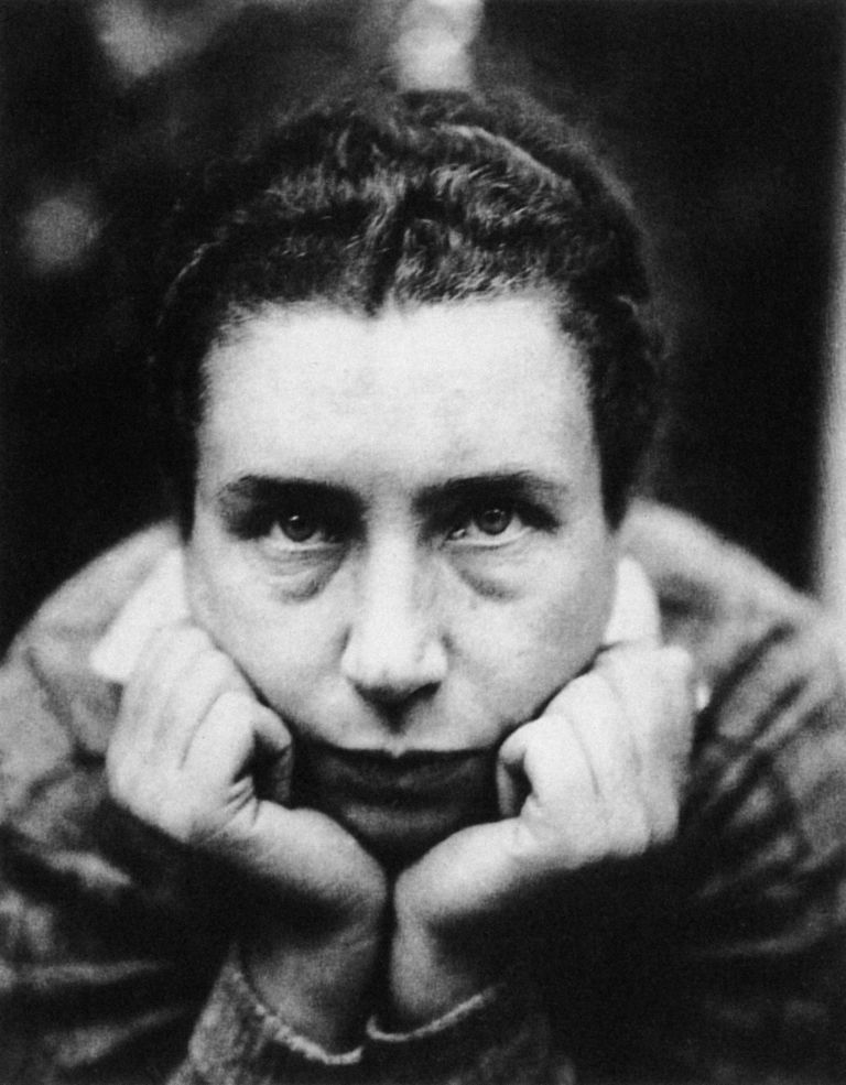Lucia Moholy Autoritratto 1930 Max museo Chiasso Alla Biennale di Chiasso la fotografia è donna