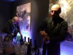 Open bar Party milanese per il lancio di Boo(k)sta, format tra musica e letteratura che esordisce su Sky Arte HD. A menare le danze, in tutti i sensi, è Davide Dileo: tastierista dei Subsonica, dj, scrittore ed ora anche volto TV