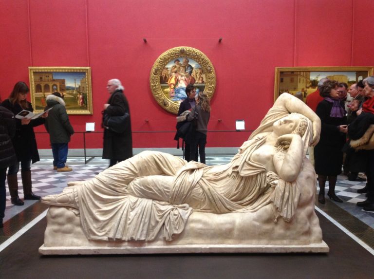image0103 Merito alla generosità degli Amici degli Uffizi. Il Museo fiorentino presenta la sala Michelangelo dopo un restyling da 130.000 euro. Un gioiello rosso, donato alla città