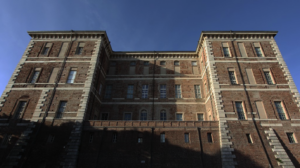 Ecco il bando per il direttore del Castello di Rivoli (e della GAM di Torino). Ovvero della Superfondazione. C’è tempo fino al 14 gennaio 2015