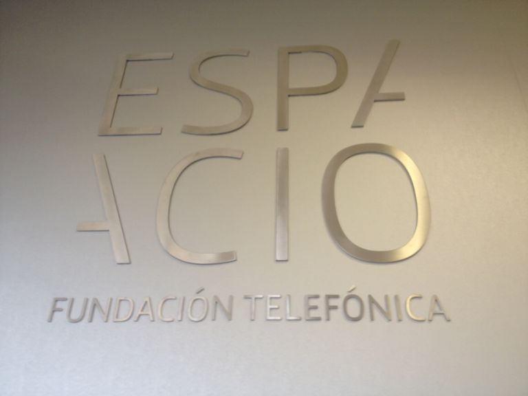 Fundaciòn Telefònica Madrid 11 Madrid Updates: tutte le foto dell'Espacio Fundaciòn Telefònica. Anche quest'anno la capitale spagnola sfoggia un nuovo grande spazio culturale