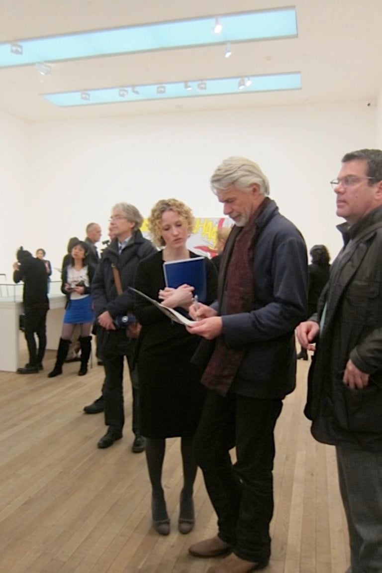 Il direttore della Tate Modern Chris Dercon La più grande mostra di sempre. La Tate Modern ruba agli Usa la glorificazione di Roy Lichtenstein, noi in anteprima vi regaliamo foto e video…