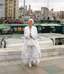 PIPPA BACCA Una "non sfilata" in bianco, per ricordare Pippa Bacca. A Milano, con una performance urbana e itinerante, donne vestite da sposa omaggiano l'artista milanese uccisa cinque anni fa