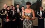 michelle obama oscar photo La notte magica di Hollywood. Trionfo del cinema e delle passerelle vip. Carrellata di star e di super griffe. Ma è Michelle Obama la più bella del reame