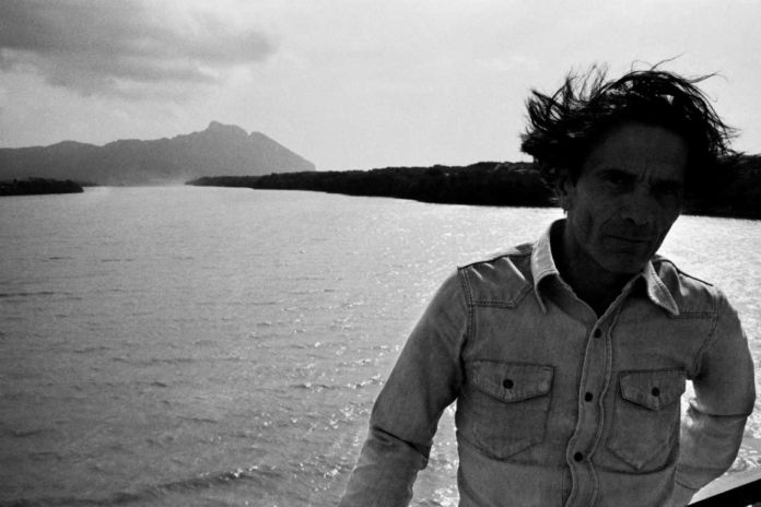 Pier Paolo Pasolini fotografato da Dino Pedriali poche settimane prima della sua morte (1975)
