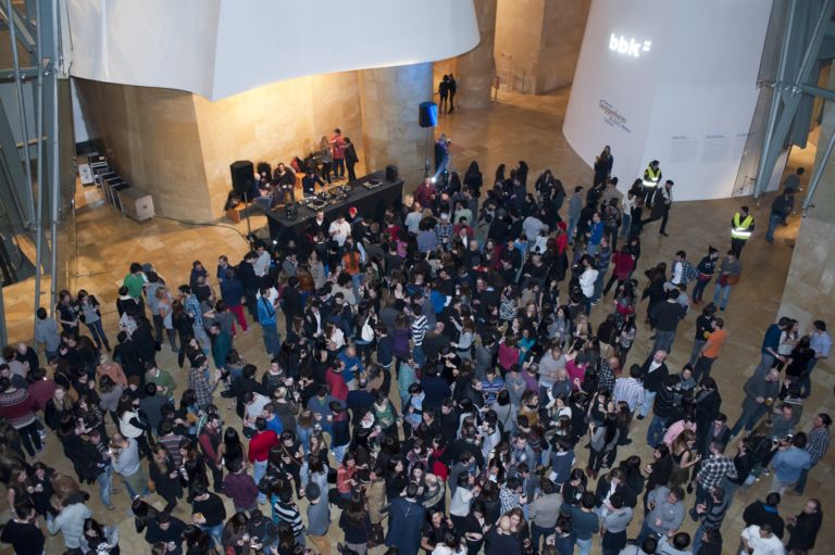 375 AAD10022012 Art After Dark. Ed è musica al museo