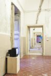 9.Installation view Arte e abitare. Judith Hopf a Napoli