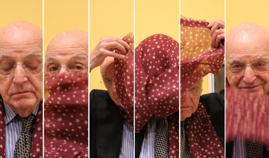 È morto Duane Michals, il fotografo che ha trasformato l'immagine in racconto