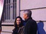 COBALTO40 Il Crepaccio Milano Maurizio Cattelan presidia le operazioni Milano Updates: il Crepaccio, la nuova vetrina (di nome e di fatto) della movida creativa meneghina. Ecco chiccera all’opening del progetto di Yuri Ancarani & allievi