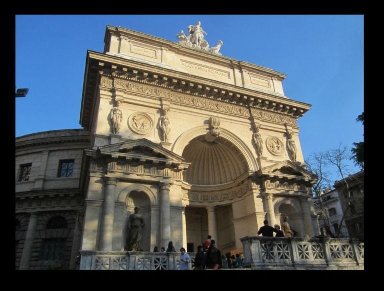 FestARIA Casa dell’Architettura Roma 6 Un anno di ARIA. Festa nella Capitale per gli Artisti Romani in Assemblea, con raccolta fondi per la rivista del gruppo: ecco le foto della serata