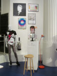 IMG 0422 David Bowie addicted? Arriva a Londra il concept store per i fan sfegatati. Gadget, memorabilia, riviste, trucchi, costumi: una collaborazione tra Selfridges e il V&A