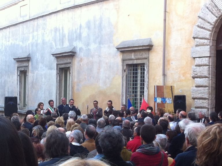 Inaugurazione de L’arte è un romanzo Palazzo della Penna Perugia Quali sono i libri chiave del Novecento, e quali opere d’arte li rappresentano? Lo decide internet, e poi a Perugia parte la mostra “L’arte è un romanzo”: ecco le immagini…