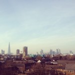 Vista dalla terrazza Biscotti e banane. Una scuola d’arte anomala in UK