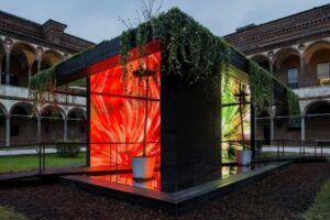 Salone Updates: le architetture ibride di Interni all’Università degli Studi di Milano. E nella House of Senses di Christophe Pillet c’è anche Studio Azzurro