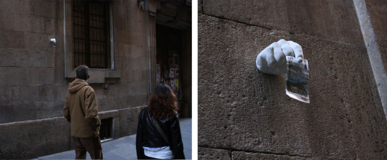 money octaviserra mateu paugarcia danielllugany22 Arte urbana per riflettere con ironia sul senso della crisi economica. Per le strade del centro di Barcellona spuntano le mani in gesso del progetto “Hands”