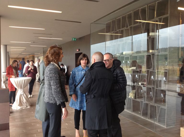 Antinori Familiae Museum opening foto Valentina Grandini 6 Fra Giovanni della Robbia e Leonardo, il contemporaneo. Le opere di Yona Friedman, Rosa Barba e Jean-Baptiste Decavéle entrano nella cantina-museo degli Antinori: ecco chiccera all’opening