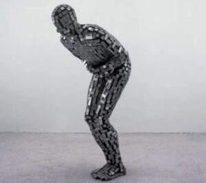 In asta da Sotheby’s Milano la collezione di Lea Vergine. È auction week anche in Italia: a Napoli da Blindarte c’è in catalogo il corpo di Antony Gormley