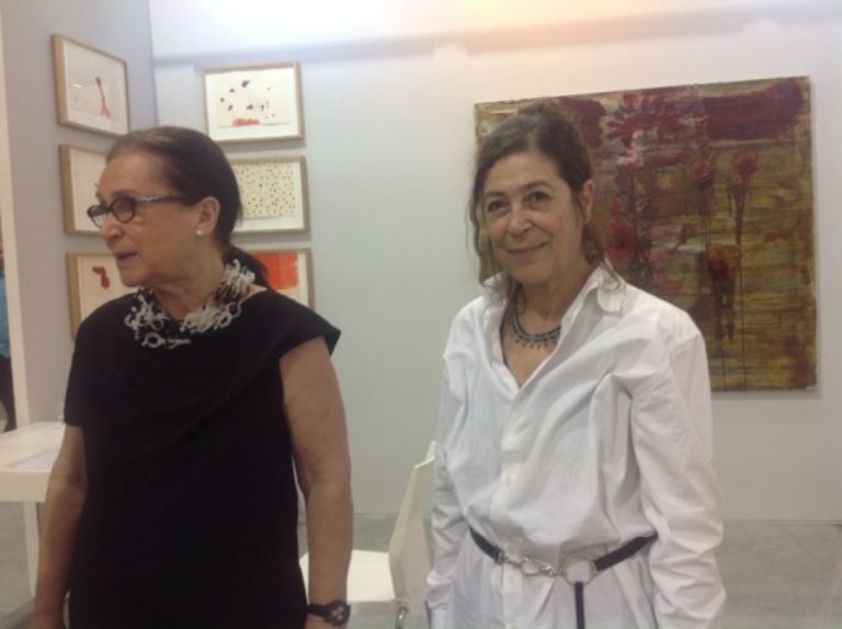 Fresh PaintTel Aviv Noemi Givon Inaugura la fiera Fresh Paint e Tel Aviv si conferma capitale di creatività mediterranea. Ecco le prime immagini dalla iper-vivace città israeliana