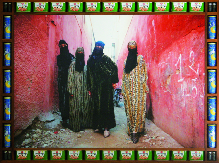 HH Jama Fna Angels 129x93cm 2010 Imitare per distinguersi. Le originali copie di Hassan Hajjaj