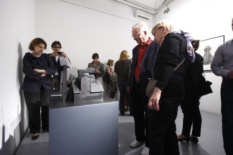 Inaugurazione Tirelli Becher foto Villa Massimo AlbertoNovelli 4 Bernd e Hilla Becher e Marco Tirelli, al Massimo. Compie vent’anni l’ormai famosa rassegna dell’Accademia Tedesca di Roma, ecco chiccera all’opening