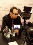 Interviste epr Dan Aykroyd a Milano foto Michela Deponti Dan Aykroyd distillatore a Milano: bottiglia d’artista e design italiano per Crystal Head, vodka con cui l’ex Blues Brother ha conquistato il mondo. Partendo dal suo Canada per spopolare persino a Mosca