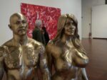 Marc Quinn installatio view 6 Biennale Updates: tutti i freak di Marc Quinn all’Isola di San Giorgio. Regia di Germano Celant per la super mostra alla Fondazione Cini: ecco chiccera ad un vernissage dove spunta pure B.B… e non si tratta di Brigitte Bardot!