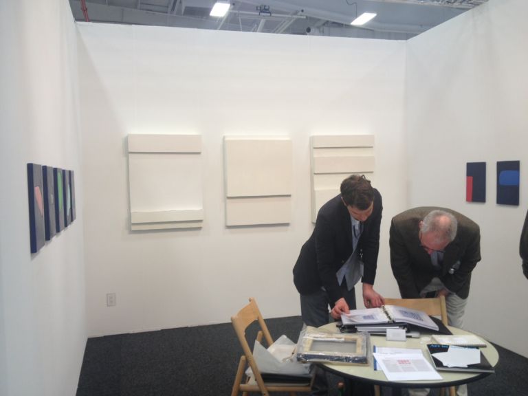 Nada Art Fair New York 2013 5 New York Updates: nuova sede sull’East River, immutata vocazione modernista. Ecco video e fotogallery dalla fiera a latere Nada…