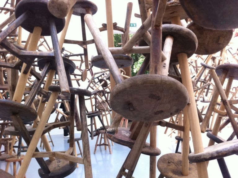 Padiglione Germania Ai Weiwei Biennale Updates: i primi padiglioni da vedere, Gran Bretagna, Francia, Germania, USA. Ecco dai Giardini foto e video. E dopo le file si allungheranno…