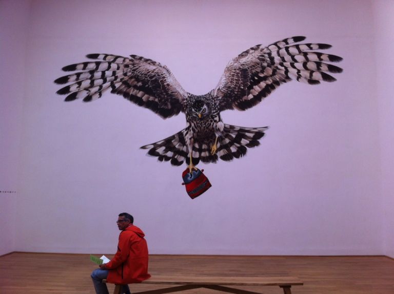 Padiglione Gran Bretagna Jeremy Deller 2 Biennale Updates: i primi padiglioni da vedere, Gran Bretagna, Francia, Germania, USA. Ecco dai Giardini foto e video. E dopo le file si allungheranno…