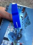 Padiglione USA Sarah Sze la USB key braccialetto come gadget Biennale Updates: i primi padiglioni da vedere, Gran Bretagna, Francia, Germania, USA. Ecco dai Giardini foto e video. E dopo le file si allungheranno…