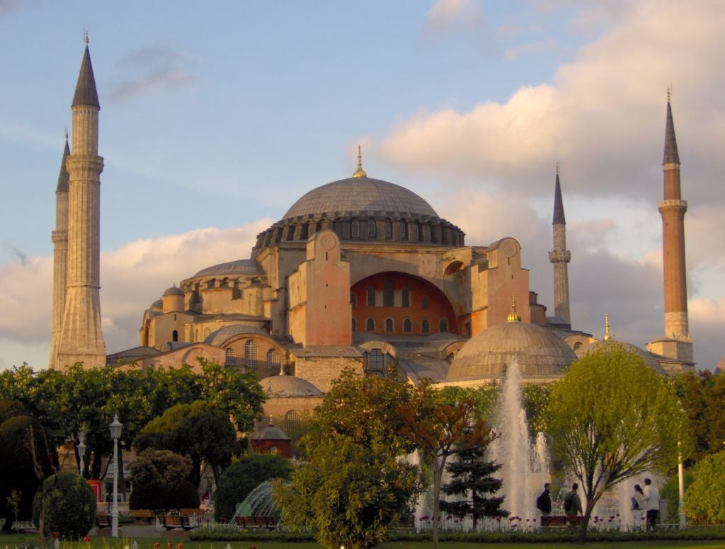 Il futuro di Santa Sofia a Istanbul preoccupa gli esperti. Lettera aperta all’Unesco