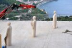 Mimmo Paladino I Testimoni Auditorium Oscar Niemeyer Ravello 3 Paladino omaggia Niemeyer. A Ravello la grande mostra che celebra l’incontro fra i due grandi personaggi, ecco la fotogallery dall’opening…