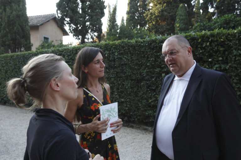 Pia Maier Schriever María C. Barbetta e JoachimBlüher Festa dellestate 13 foto Alberto Novelli Villa Massimo Un pezzo di Germania, a Roma. Oltre tremila persone alla Festa dell’Estate dell’Accademia Tedesca a Villa Massimo, ecco le foto della serata…