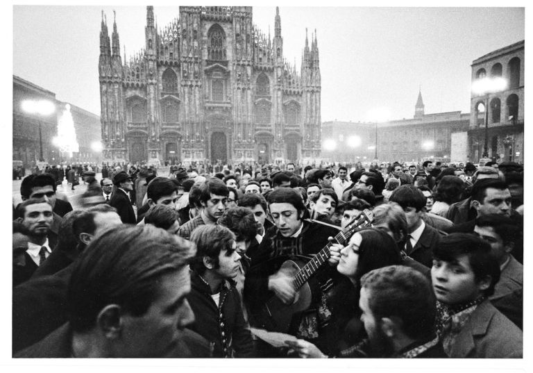 UTF 8Gianni Berengo Gardin Milano 1968 Â© Gianni Berengo Gardin Contrasto L'occhio come mestiere. Gianni Berengo Gardin a Palazzo Reale