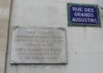 Una targa segnala latelier Picasso a Rue des Grand Augustins Art Digest: artisti alla Biennale di Basilea. La casa di Guernica è mia, e la gestisco io. Kapoor cavaliere dell’Impero Britannico