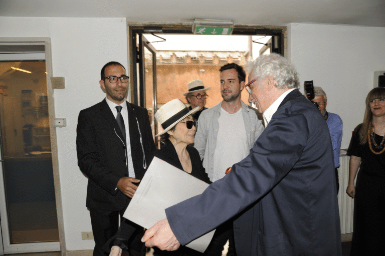 YoKo Ono e Luigi Bonotto Iu E anche Bonotto ha la sua fondazione. Intervista con Luigi