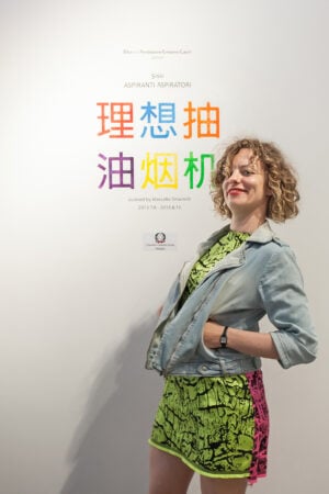 Sissi vola a Shanghai, a bordo dei suoi Aspiranti Aspiratori. Terza tappa per il progetto sostenuto da Elica e Fondazione Casoli. Tutte le foto dell’opening alla galleria Aike-Dell’Arco