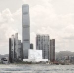 Il progetto di Herzog de Meuron per l’M+ Museum di Hong Kong foto Herzog de Meuron 1 Herzog & de Meuron vincono il concorso del secolo. È degli svizzeri il progetto scelto per il futuro M+ Museum di Hong Kong: ultima pietra nel 2017, budget 642 milioni dollari