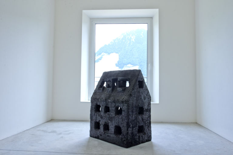 roccedimenti nuovo spazio di casso aron demetz DC 2013, Roccedimenti. Si riparte dal Nuovo Spazio di Casso, nel cuore del Vajont