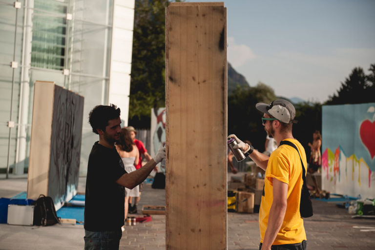 Cans in Frames 2013 Kyoto Deep Foto Luca Meneghel La street art invade il Museion di Bolzano, con i writer di Murarte. Su Artibune tutte le foto e il video in esclusiva: e sabato 10 agosto il gran finale