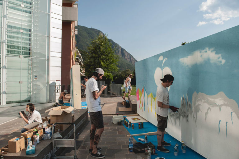 Cans in Frames 2013 Lama Foto Luca Meneghel 2 La street art invade il Museion di Bolzano, con i writer di Murarte. Su Artibune tutte le foto e il video in esclusiva: e sabato 10 agosto il gran finale