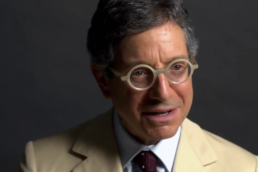 “L’arte migliore reinventa l’arte per la prossima generazione”. Fallita la sua missione al MOCA, Jeffrey Deitch “restaura” la sua immagine di guru del contemporaneo: ecco il video…