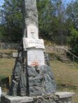 Monumento di Chanforan nelle Valli Valdesi qui i valdesi riuniti decisero di aderire alla Riforma protestante nel 1532 Il Ministro Bray firma il primo protocollo dei Beni Culturali con le Chiese Valdesi. Cultura, storia, paesaggio: quando la conservazione passa anche per la tradizione religiosa. Non solo quella cattolica, una volta tanto