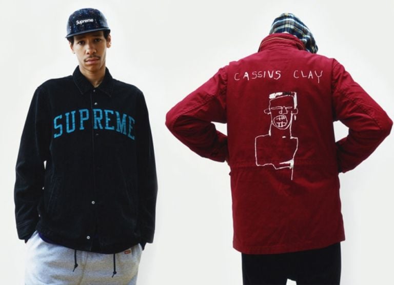 Supreme Jean Michel Basquiat 1 Vestiremo alla Basquiat. Se Hirst disegna foulard per Alexander McQueen e Cattelan felpe per MSGM, Supreme punta sul mitico graffitista