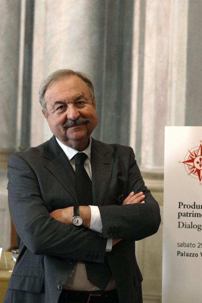 Muore Walter Santagata, uno dei più illustri esperti in Italia di economia della cultura. Una sfilza di incarichi istituzionali, per una lunga carriera di studi e di contributi al dibattito culturale