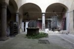 11 Domus Lucina low Le archeologie contemporanee di Tony Fiorentino di scena a Bergamo: nuova tappa del progetto contemporary locus, che svela spazi inusuali della città attraverso l’arte. Oggi tocca alla domus romana di Lucina