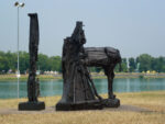 17 Augusto Perez Terrae Motus 1992 1993 bronzo foto Pierantonio Tanzola Idroscalo di Milano. Atterra la scultura contemporanea